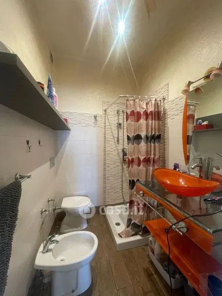 Salles de bain - Furnished Flat with Terrace in Pescara