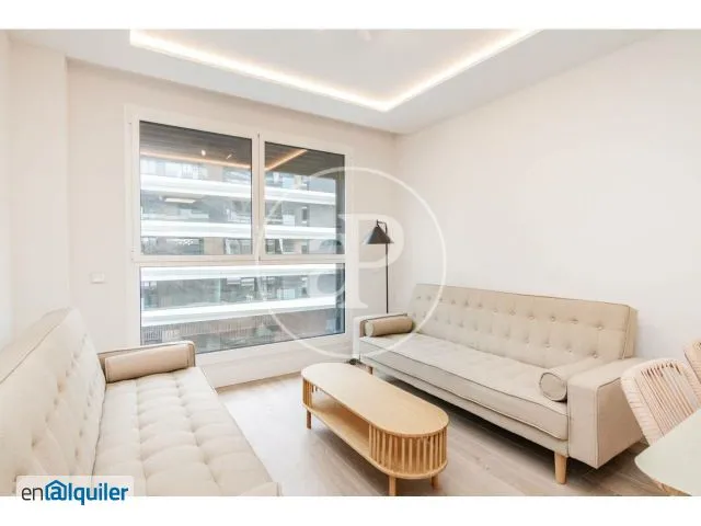 Elutuba - Modern Flat with Pool in Arganzuela, Madrid