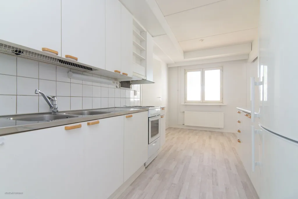 Cuisine - Triplex with Garden in Ahtiala, Lahti