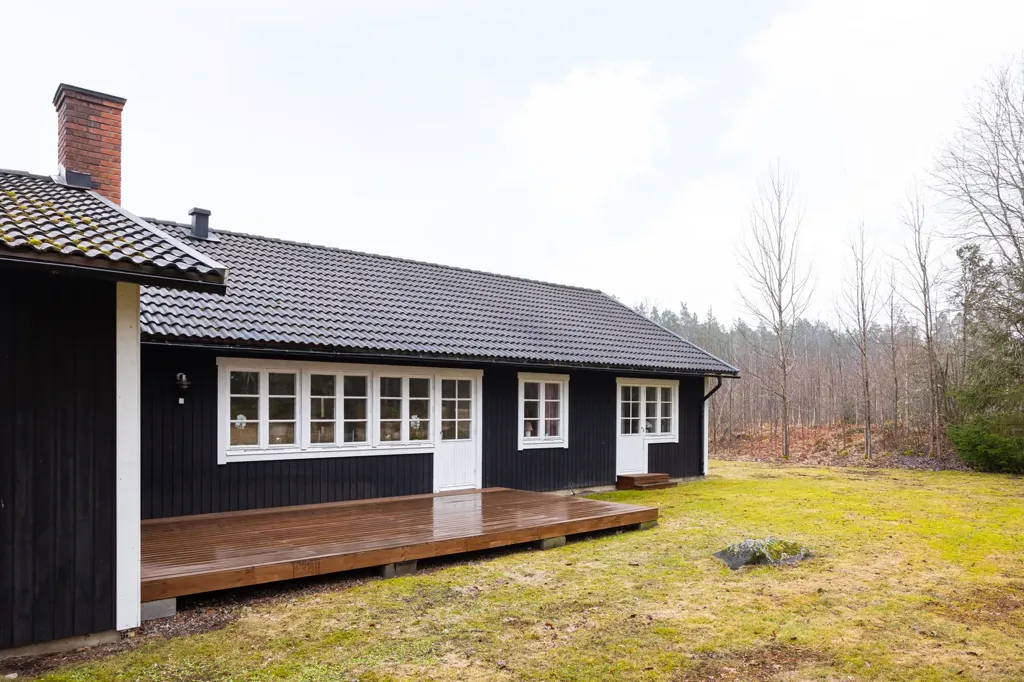 Extérieur - One-Storey Villa with Garden in Valö