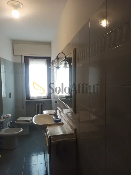 Salles de bain - Armed Tricamere with Terraces in Via Colonna