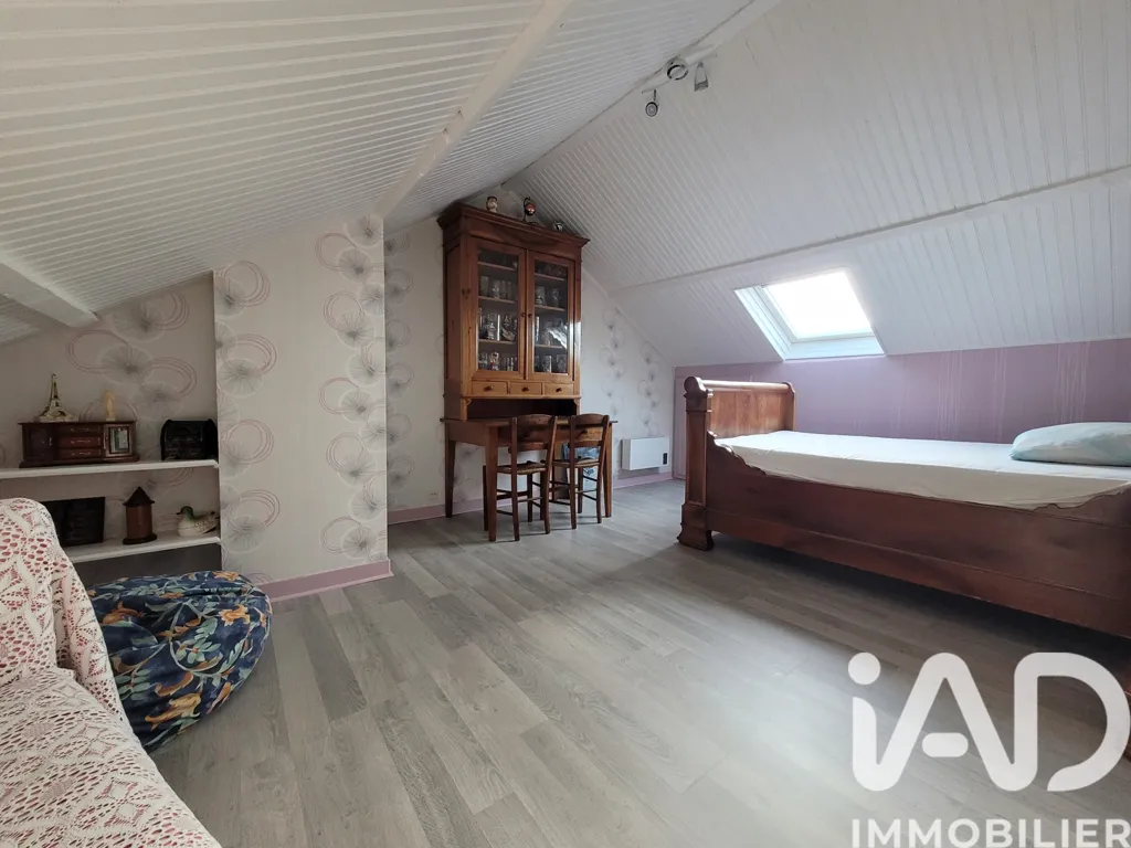 Bedrooms - 7-Piece House with Large Garage in Blain