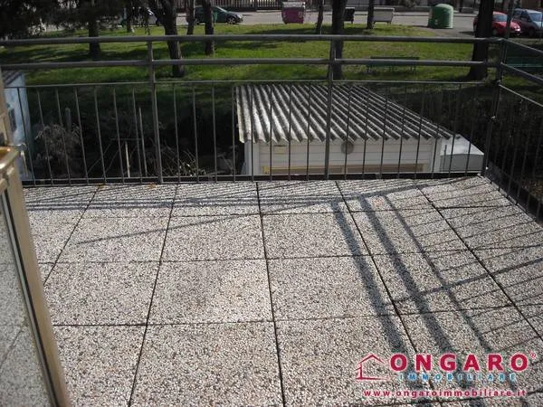 Balcon - Semi-detached House with Garden in Copparo Centre