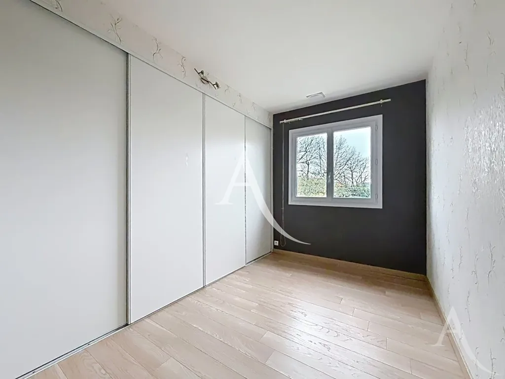 Bedrooms - Detached House with Garden in Saubens