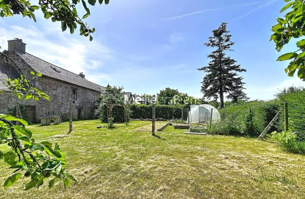 Aed - Renovating Longère with Dependance in Paimpont