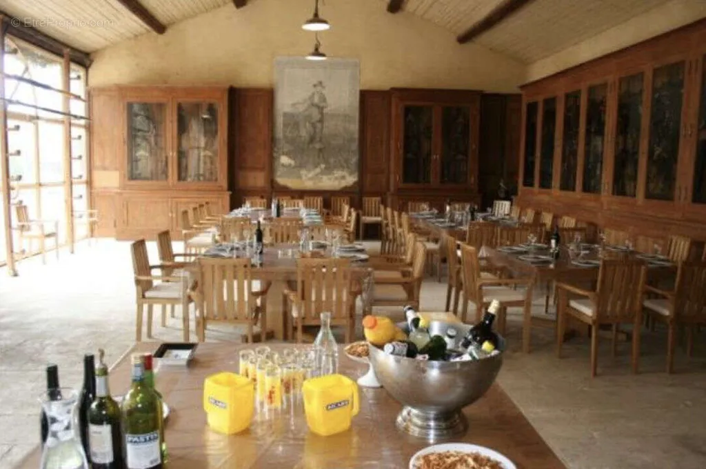 Salle à manger - Domaine Mas de Bellombre avec Piscine en Provence