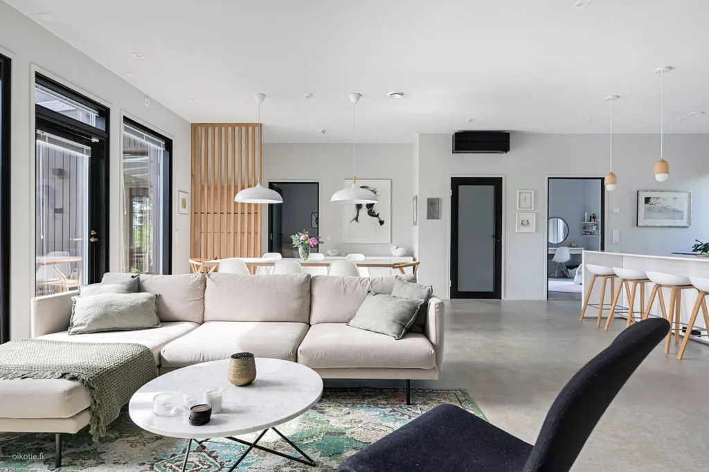 Elutuba - Modern Villa with Lake View in Tuusula