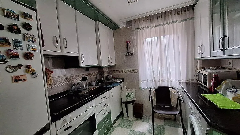 Cuisine - Apartment with Ascender in Burgos Centre