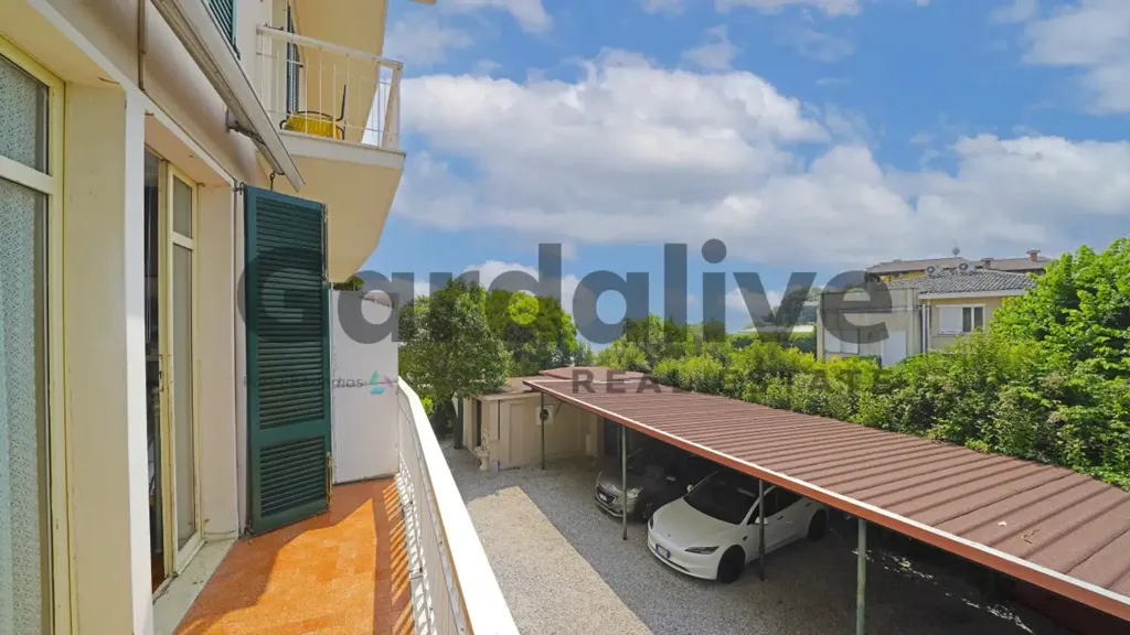 Balcon - Quadrilocale with Lake View in Sirmione
