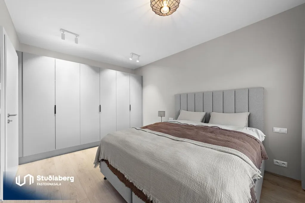 Bedrooms - New 3-Bedroom Apartment with Elevator in Reykjanesbær