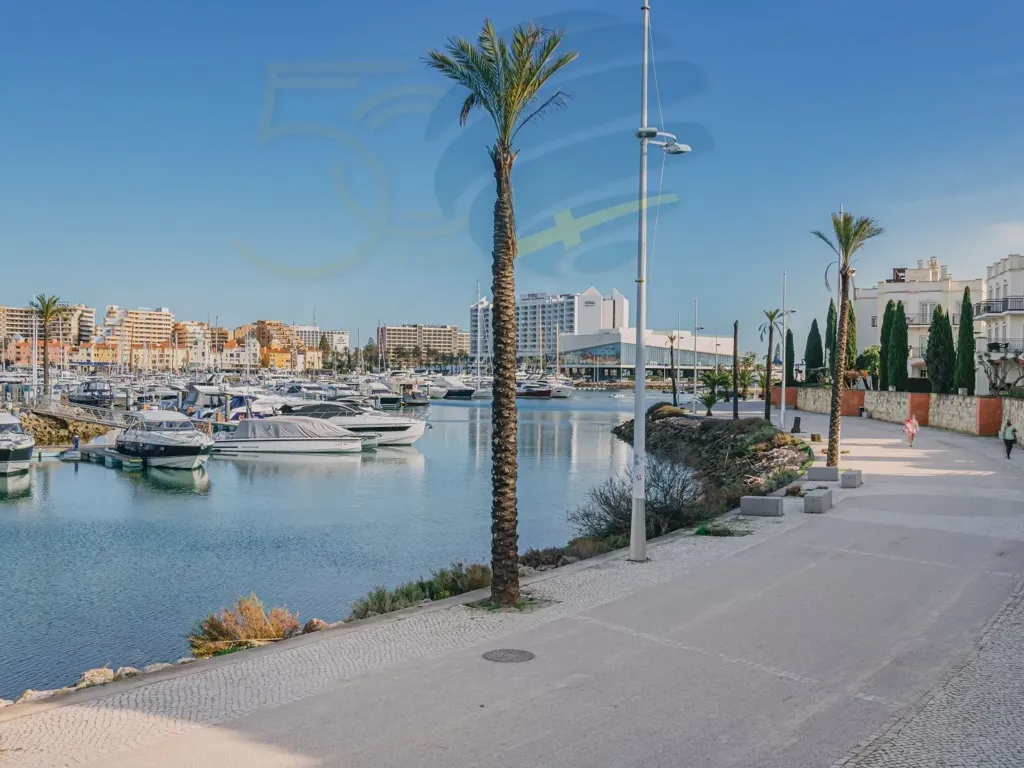 Luxury Apartment with Marina Views in Vilamoura