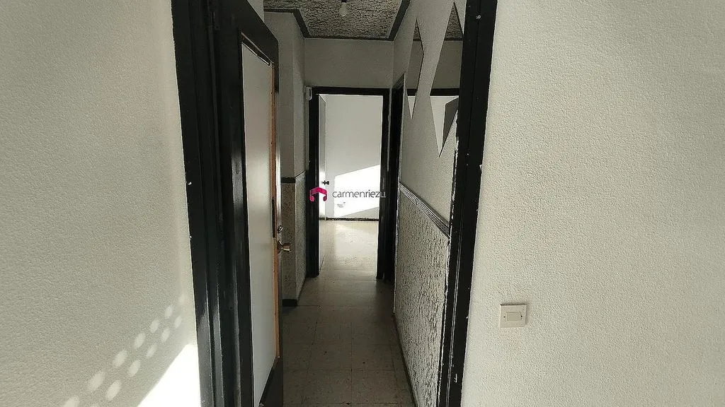 hallway_entrance