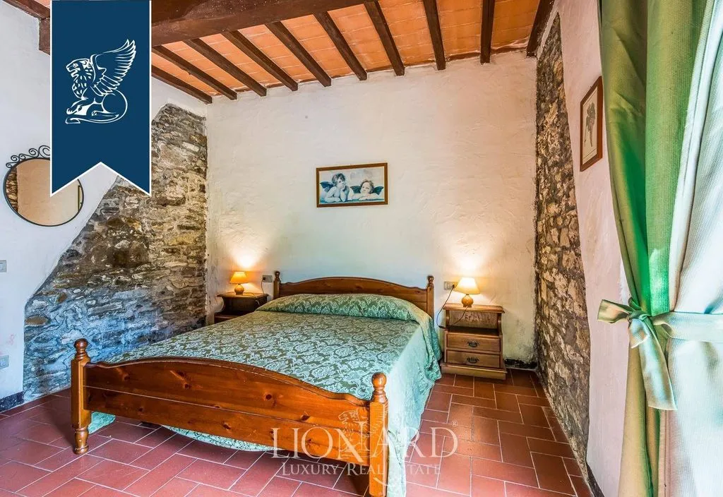 Chambres - Historical Farmhouse with Pool in Dicomano