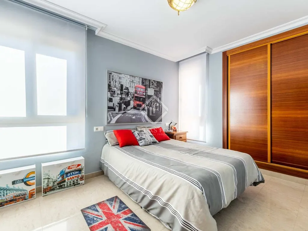 Magamistoad - Luxury Villa with Pool and Mountain View in Alicante