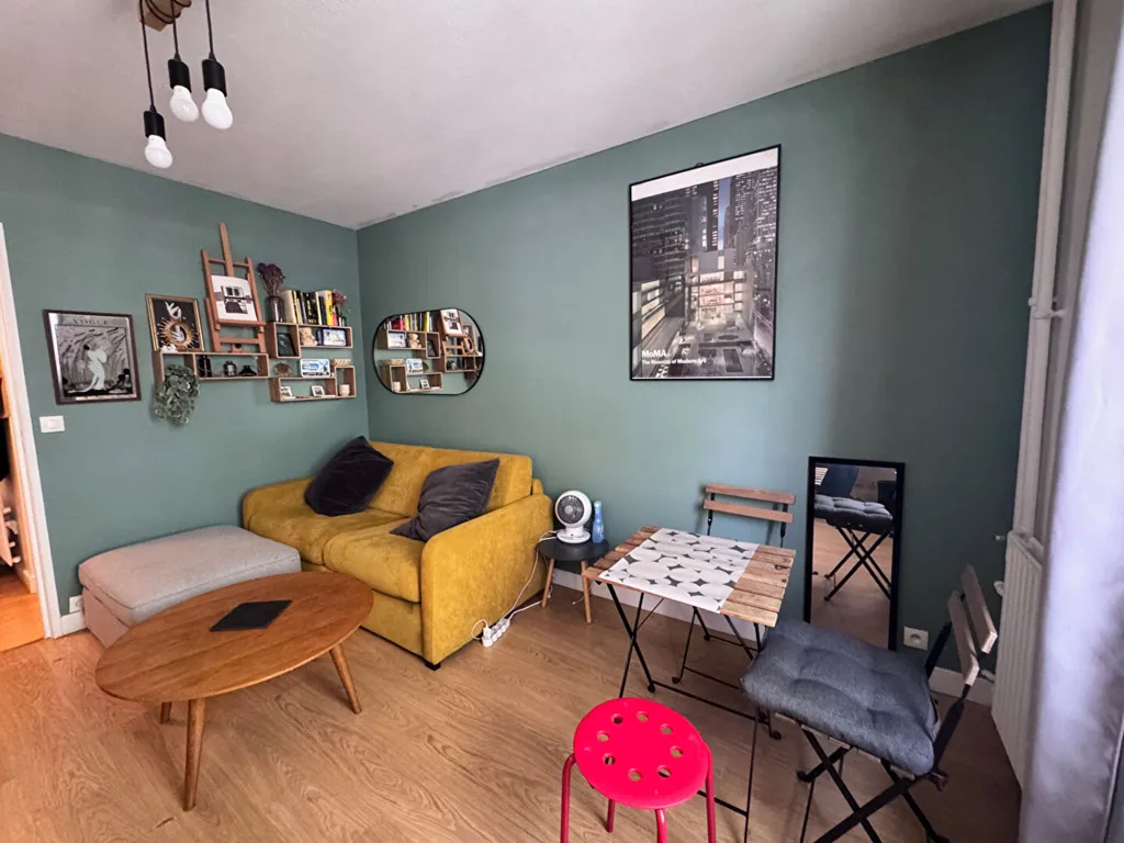 Séjour - Studio Meublé au Canal de l'Ourcq à Pantin