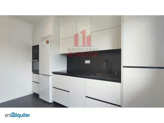 4 magamistoaga korter asukohas Ourense
