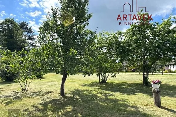 Garden - Two-Bedroom Cottage with Garden in Tapa