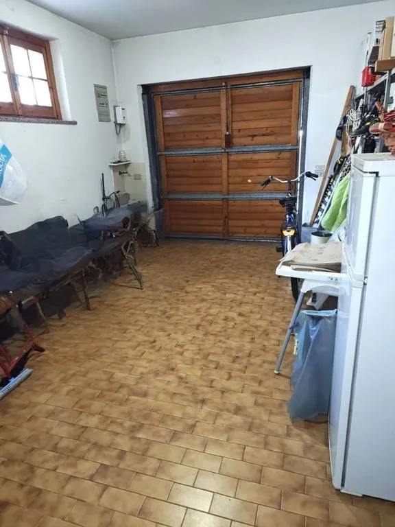 Garage - Luxury Villa with Sea View in Pescara