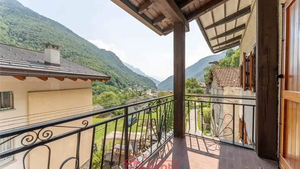 Rõdu - Rustic Villa with Fireplace in San Giacomo Filippo