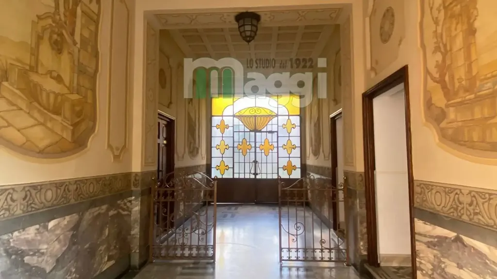 Entrée - Bilocale in Historic Building near Bocconi, Milan
