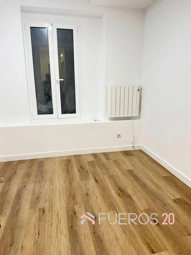 Pièces - Reformed Flat with Balcony in Bilbao's Old Town