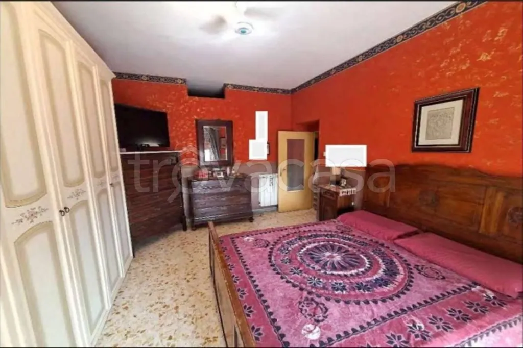 Chambres - Auction Apartment with Terraces in Capua