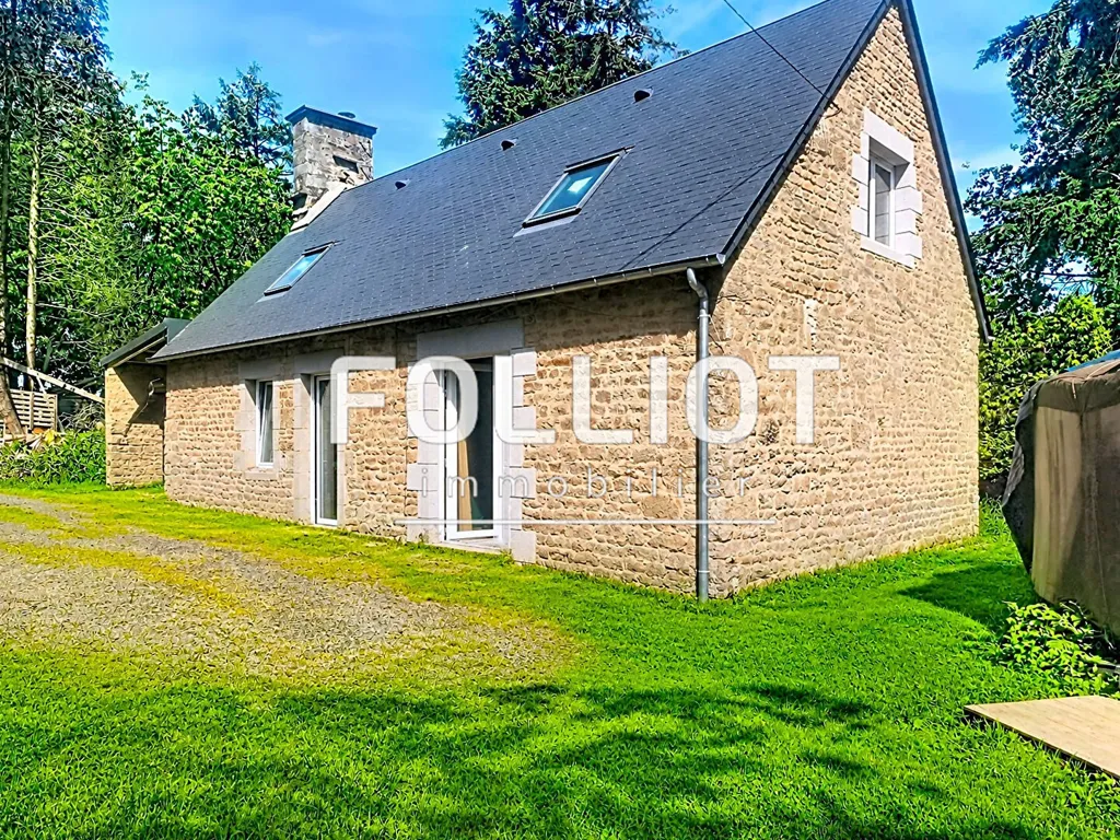 Välivaade - Stone House with Large Garden in Chérencé-le-Héron