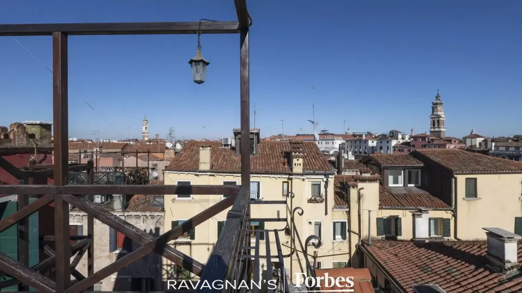 Terrasse - Luxury Penthouse with Canal View in Venice