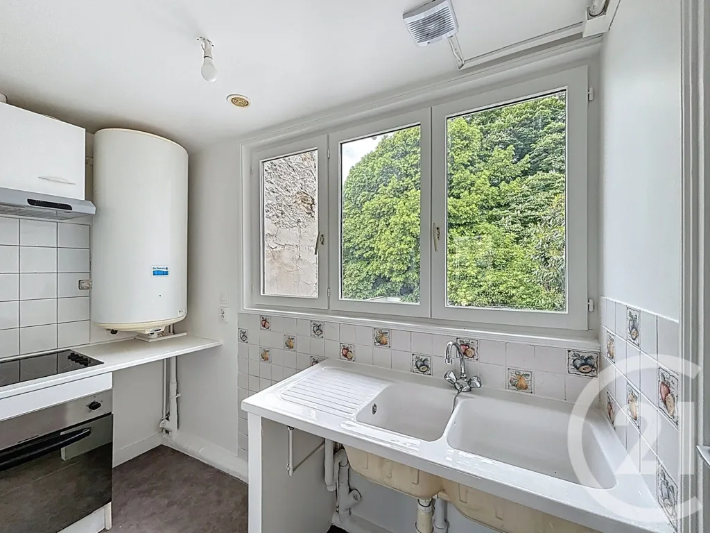 Cuisine - Appartement F1 avec Vue Sud au Centre de Montfermeil