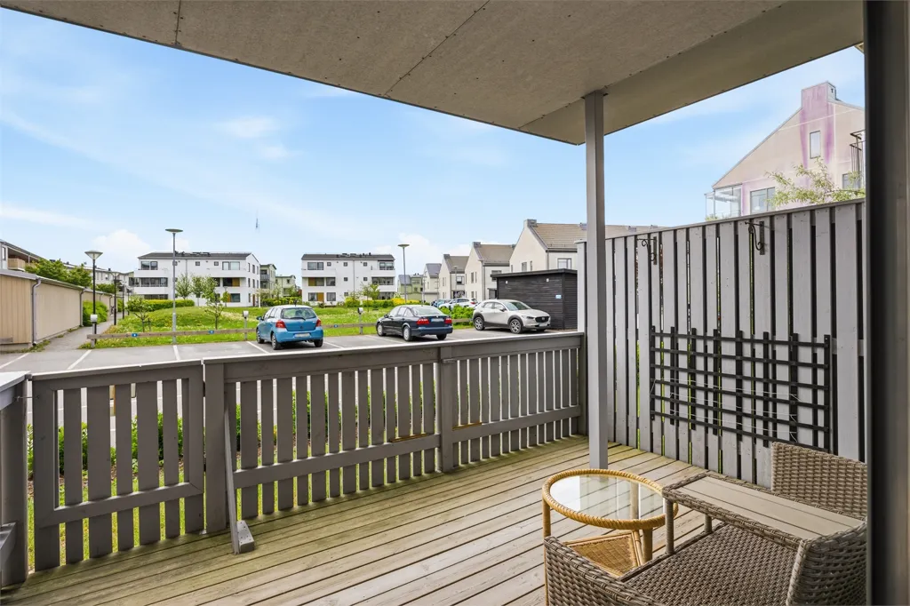 Rõdu - Modern Flat with Balcony in Trosa