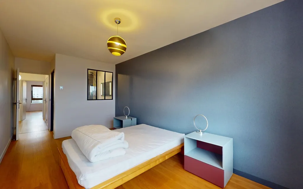 Magamistoad - Furnished Apartment with Garage in Lyon 4