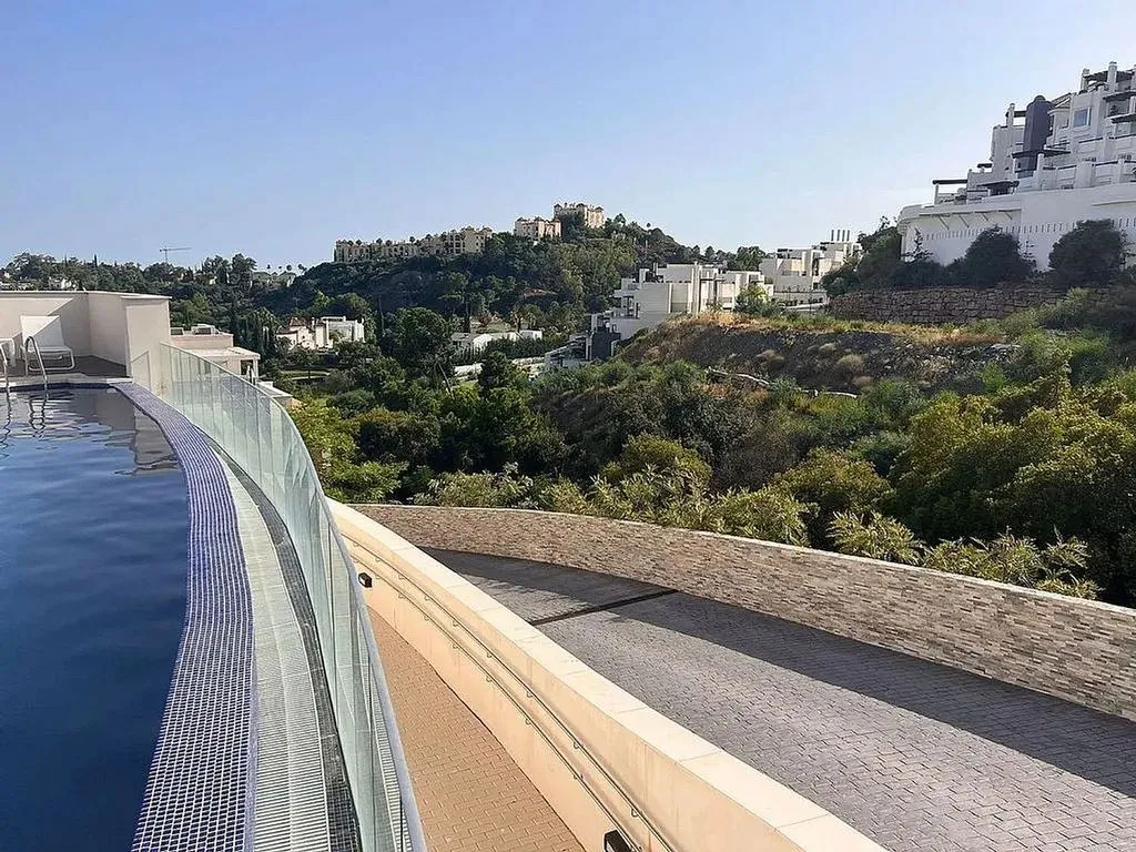 Piscine - Penthouse with Pool in Benahavís