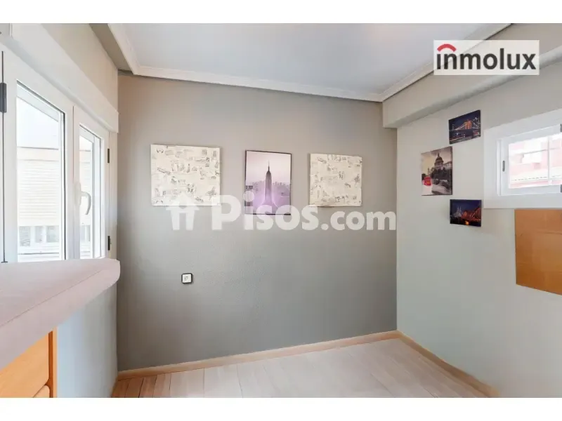 Entrée - Bright Apartment with Balcony in Carolinas Bajas
