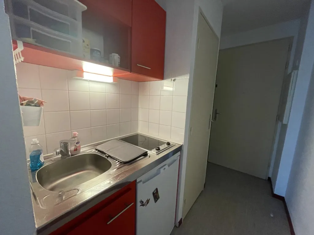 Köök - Studio with Parking in NIORT