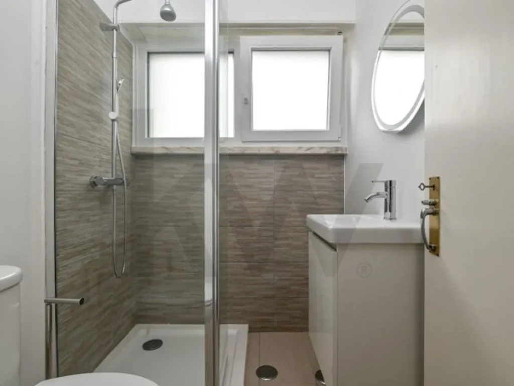 Vannitoad - Luxury Flat with Generous Space in Lisbon
