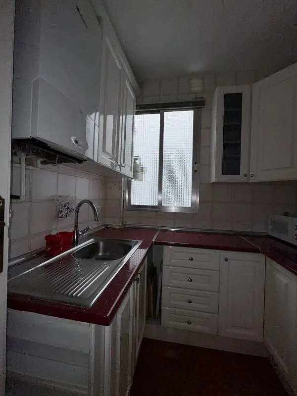 Köök - Amueblado Flat with Balcony in Nuevos Ministerios