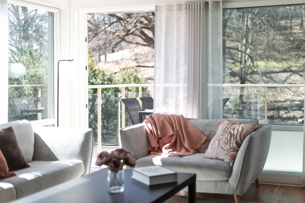 Living Room - Luxury Penthouse with Jacuzzi in Parkstaden