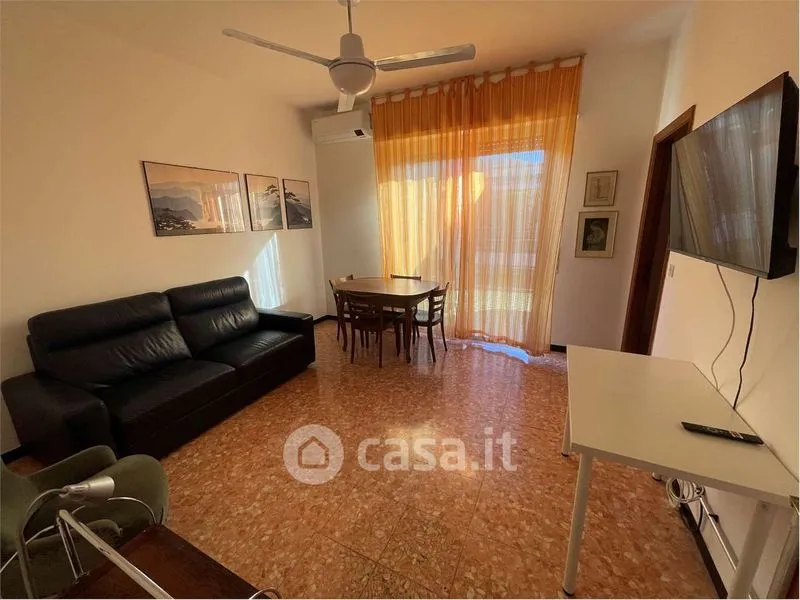Elutuba - Penthouse with Terraces near Golf Course in Rapallo