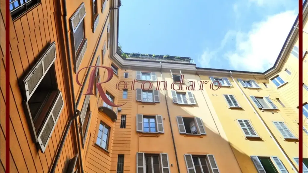 Jardin - Mansarded Flat with Balcony in Milan