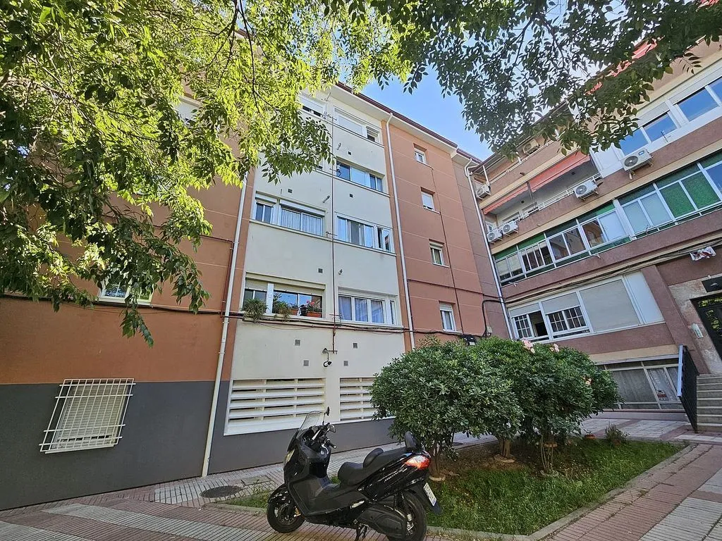 Extérieur - Apartment with Garage in Ciudad Pegaso