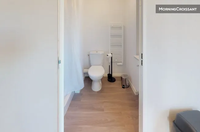 Salles de bain - Appartement avec Salle d'Eau Privative et Ascenseur