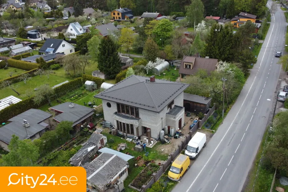 Vista aerea - Semi-Constructed House with Strong Construction in Quiet Area