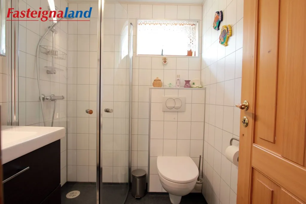 Vannitoad - Summerhouse with Pool in Selfoss