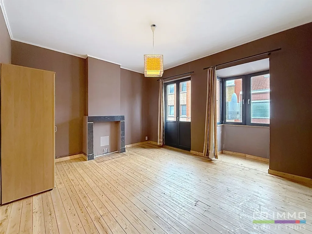 Rooms - Partially Renovated Villa in Tienen