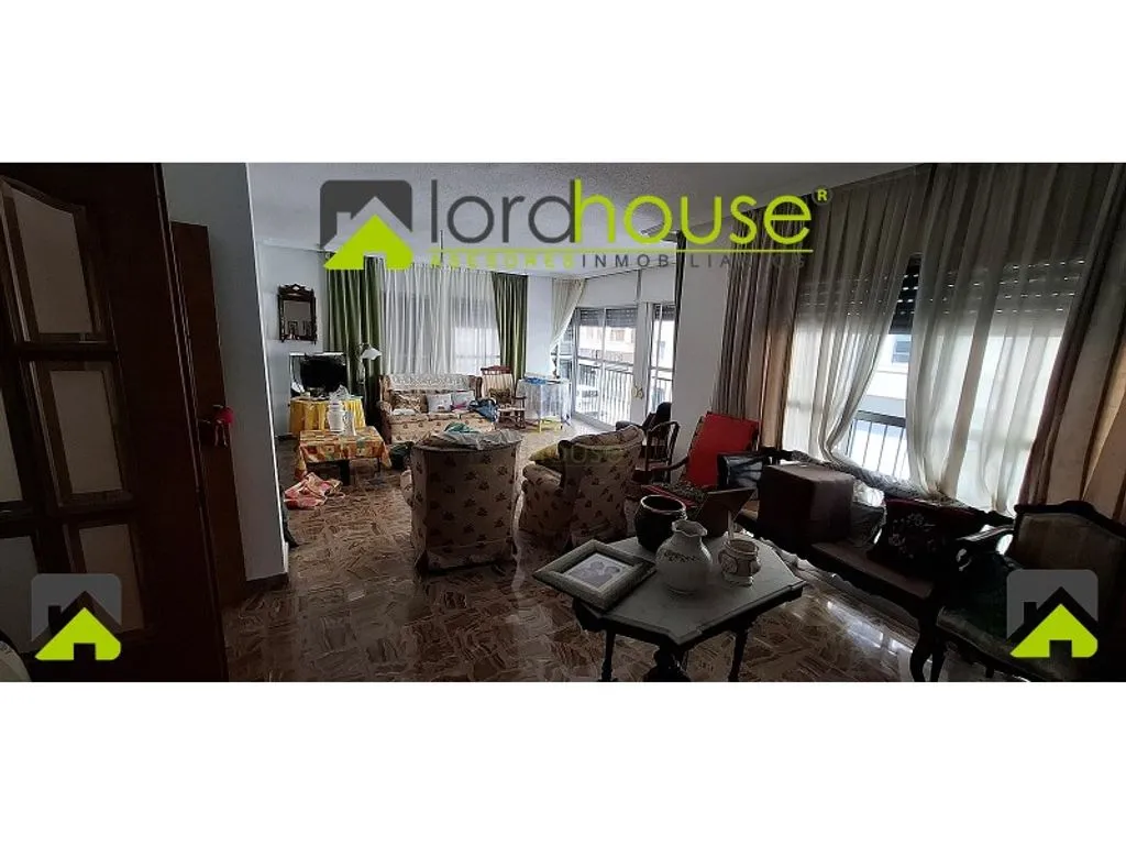 Elutuba - Commercial and Residential House in Lorca