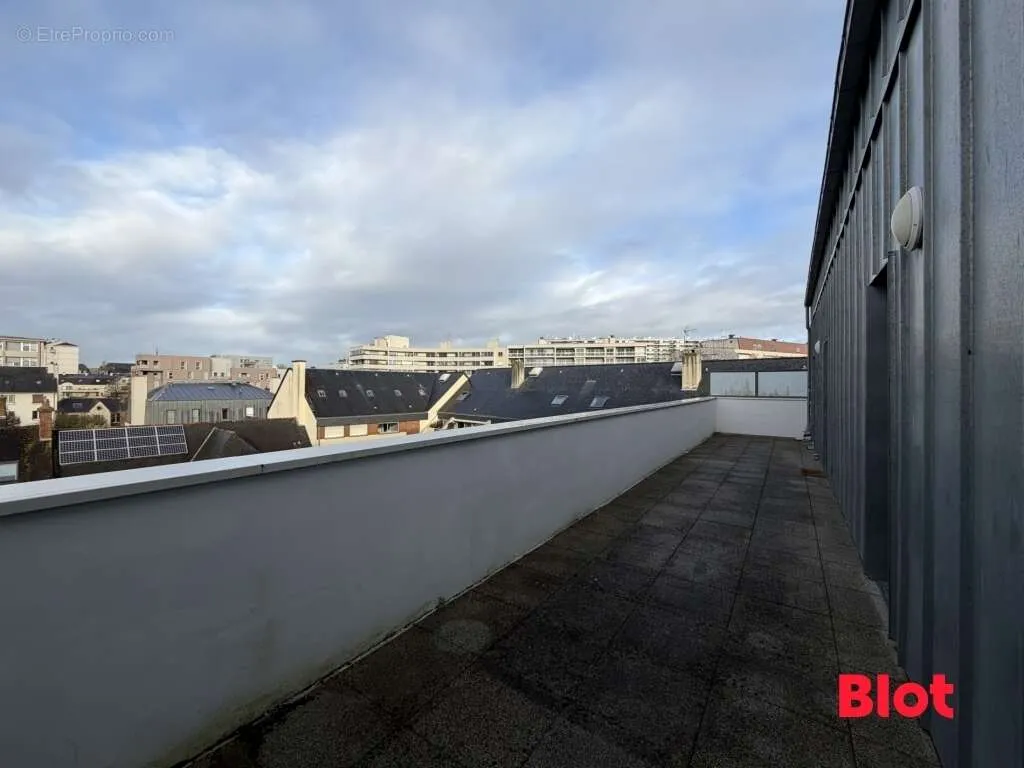 Balcon - Appartement 4 Pièces avec Terrasse au Mail à Rennes