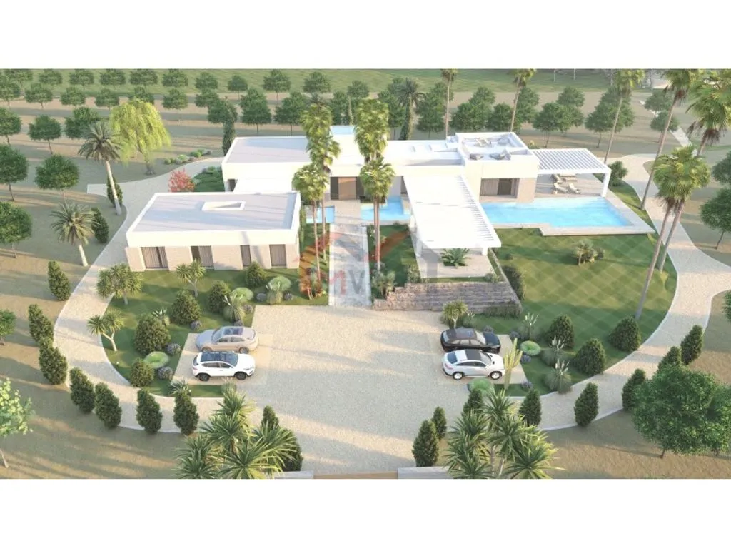 Approved Project Land with Beach Proximity in Quarteira