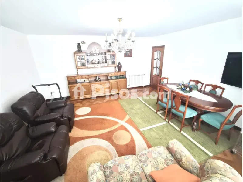 Elutuba - Penthouse Chalet with Garage in Vila