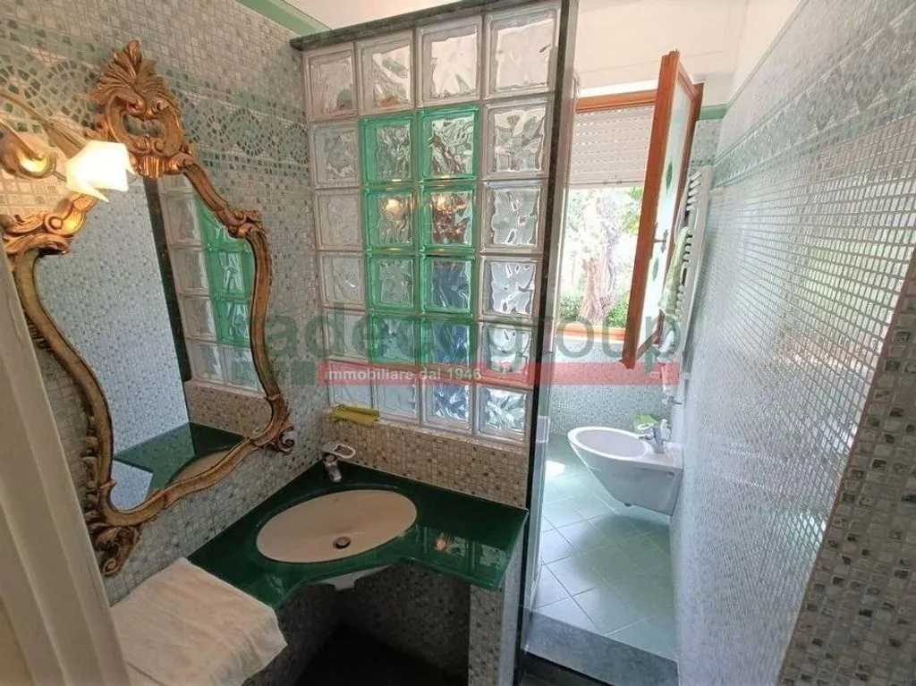 Salles de bain - Luxury Villa with Sea View in Leghorn
