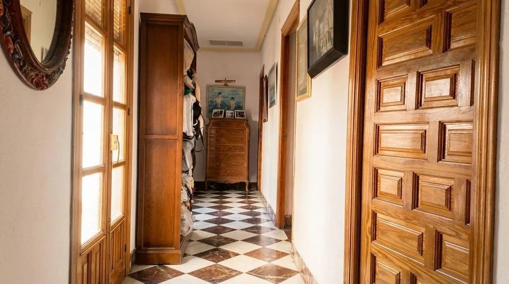 Entrée - Historic Townhouse with Pool in Córdoba